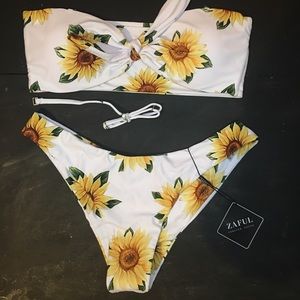 ZAFUL sunflower strapless bathing suit